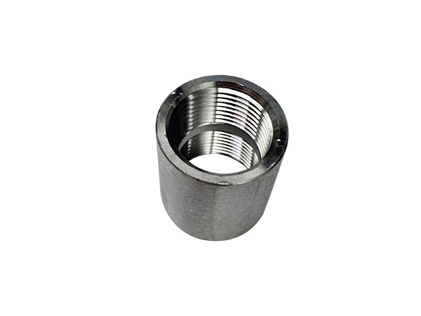 Seamless Threaded Pipe Fittings